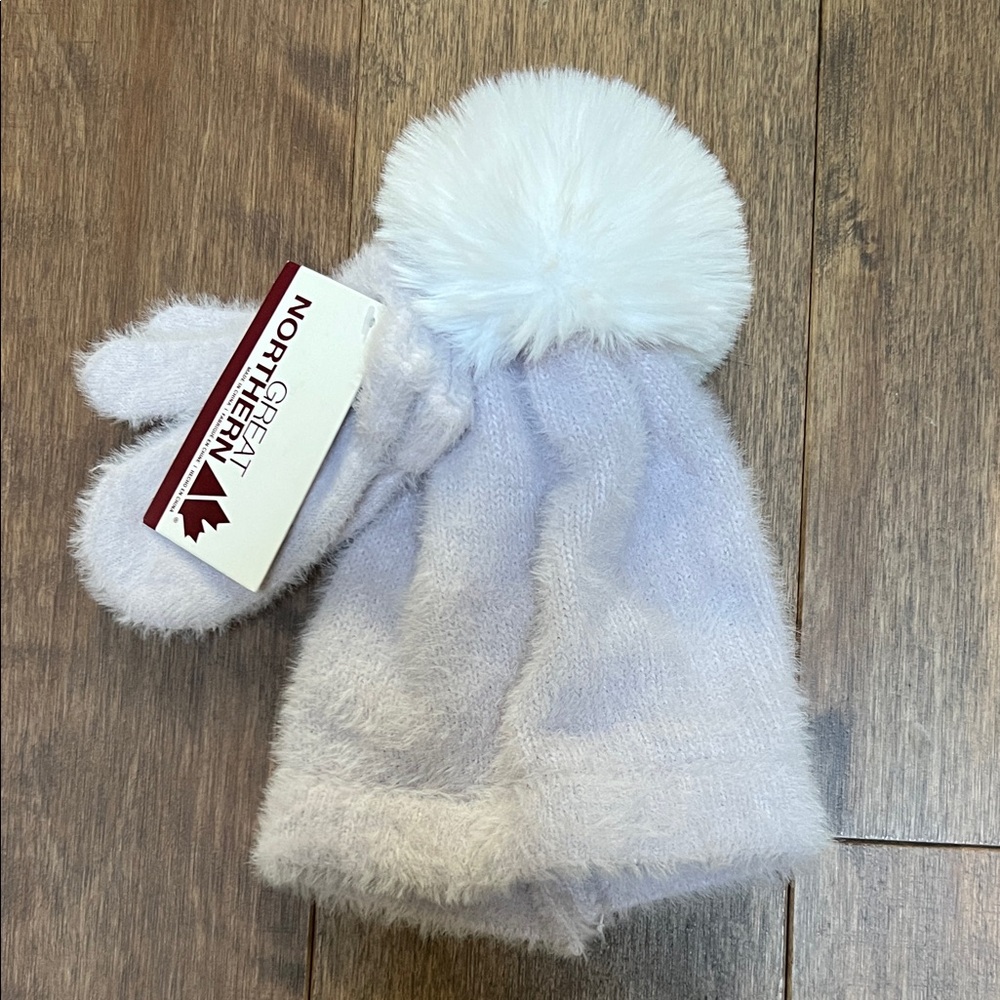 Great Northern hat and mittens set
